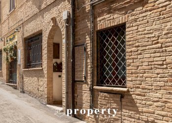 Four-room apartment Via Don Augusto Camei, Ripatransone - photo 2