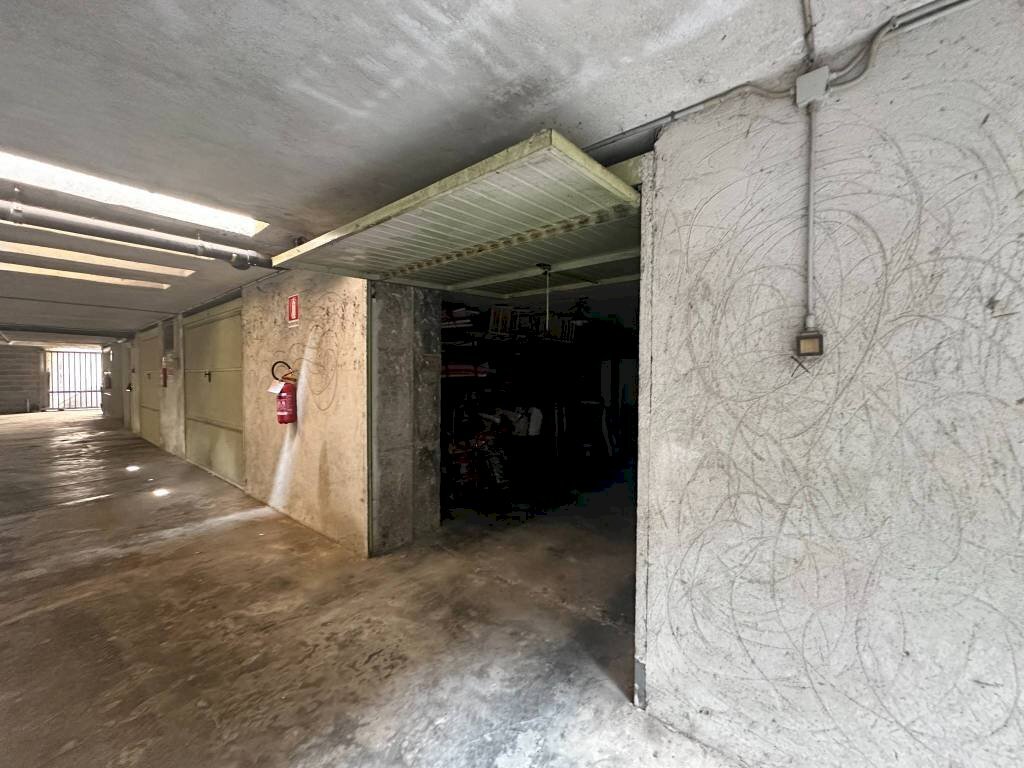 Box auto - Box vicolo del Teatro, 1, Caramagna Piemonte - foto 1