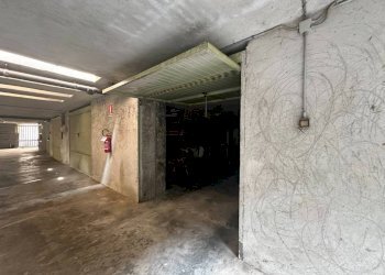 Box auto - Box vicolo del Teatro, 1, Caramagna Piemonte - foto 1