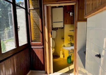 Balcone - Negozio via Emile Chanoux, 136, Chatillon - foto 4