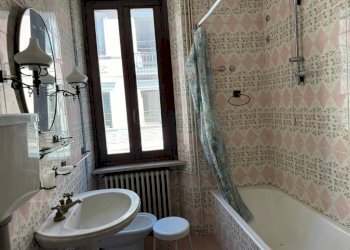 Bagno - Quadrilocale via Emile Chanoux, 132, Chatillon - foto 9