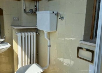 Bagno - Appartamento via Emile Chanoux, 132, Chatillon - foto 13