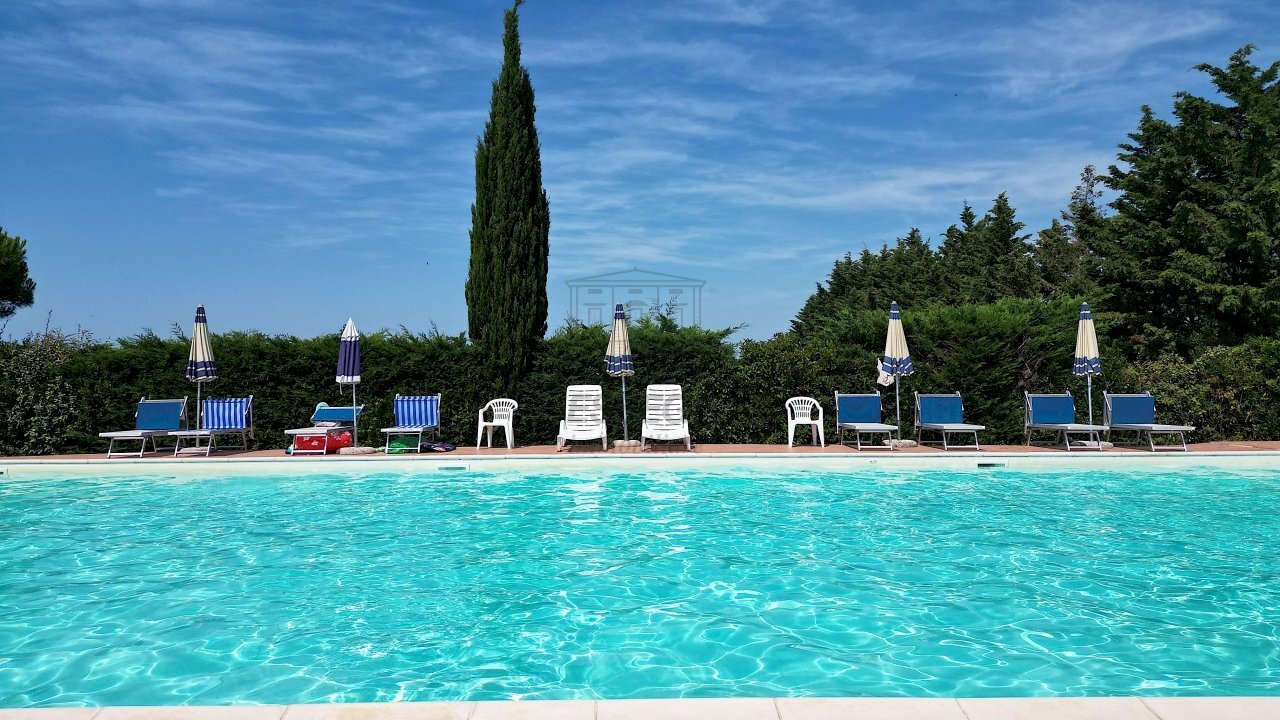 vendesi proprieta con parco e piscina cecina livor - Casale Via Gorizia 39, Cecina - photo 3