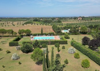 vendesi proprieta con parco e piscina cecina livor - Casale Via Gorizia 39, Cecina - foto 7