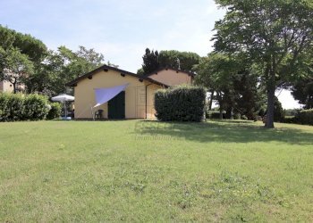 vendesi proprieta con parco e piscina cecina livor - Casale Via Gorizia 39, Cecina - foto 15