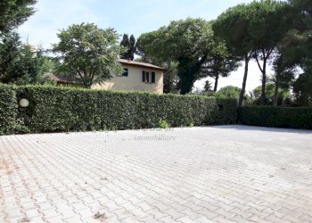 vendesi proprieta con parco e piscina cecina livor - Casale Via Gorizia 39, Cecina - foto 17