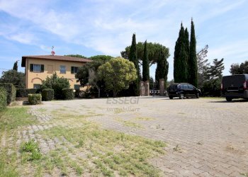 vendesi proprieta con parco e piscina cecina livor - Casale Via Gorizia 39, Cecina - foto 22