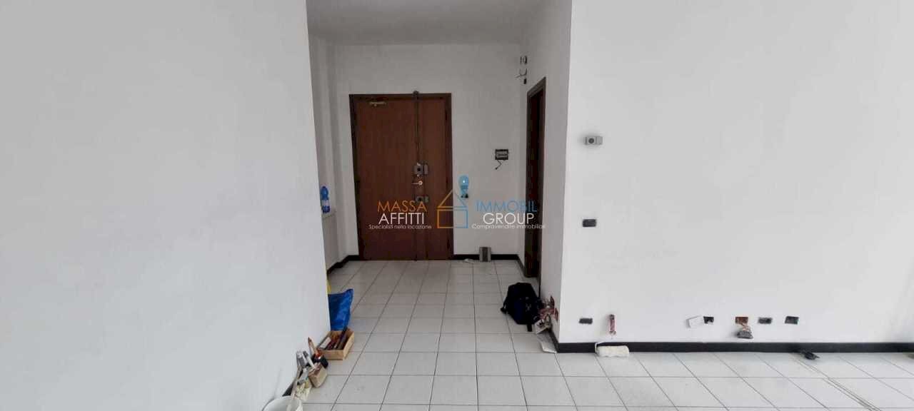 WhatsApp Image 2024-07-31 at 18.11.20.jpeg - Appartamento Via San Giovanni Battista dé la Salle 15, Massa - foto 3