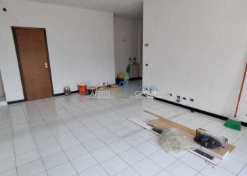 WhatsApp Image 2024-07-31 at 18.11.24 (2).jpeg - Appartamento Via San Giovanni Battista dé la Salle 15, Massa - foto 4