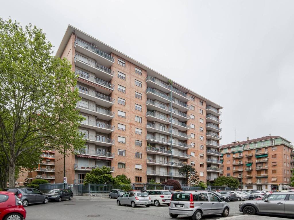 Facciata - Appartamento via San Marino, 119, Torino (zona Santa Rita) - foto 1