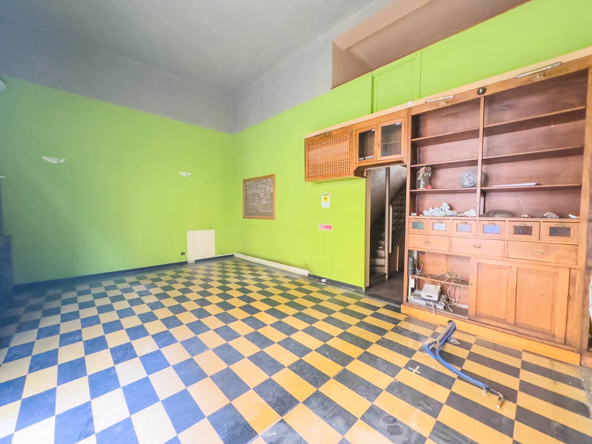 Shop Via San Dalmazzo, Torino (neighborhood Centro) - photo 3