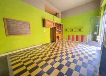 Shop Via San Dalmazzo, Torino (neighborhood Centro) - photo 2