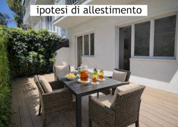 Terrazzo - Bilocale corso Regina Margherita, 31, Ospedaletti - foto 2