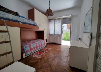 Camera da letto - Bilocale corso Regina Margherita, 31, Ospedaletti - foto 16
