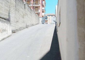 Androne Condominiale - Box via Ammiraglio Caracciolo, Catania - foto 10