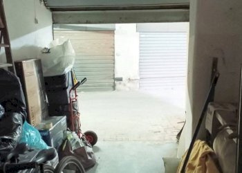 Interno - Box via Ammiraglio Caracciolo, Catania - foto 19