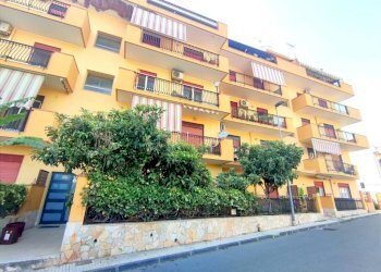 Altra Foto - Trilocale via Todaro Comandante, 38, Nizza di Sicilia - foto 2