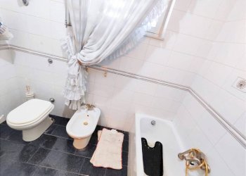 Bagno - Quadrilocale via Luigi Pirandello, Tremestieri Etneo - foto 17
