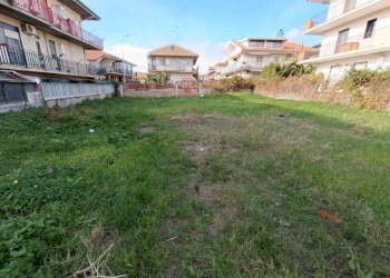 Terreno - Terreno edificabile via Carlo Gemmellaro, Motta Sant'Anastasia - foto 4