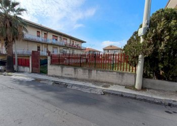 Terreno - Terreno edificabile via Carlo Gemmellaro, Motta Sant'Anastasia - foto 9