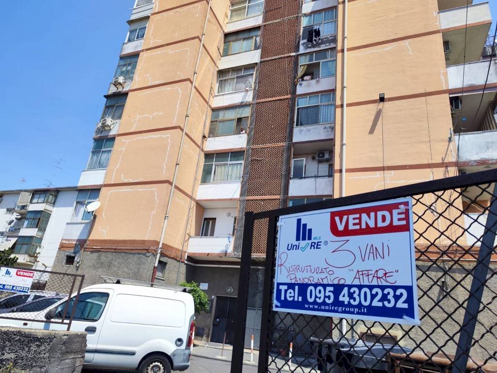 Facciata - Trilocale via Palermo, Catania - foto 3