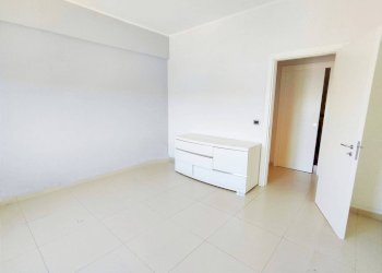 Stanza non arredata - Trilocale via Palermo, Catania - foto 12