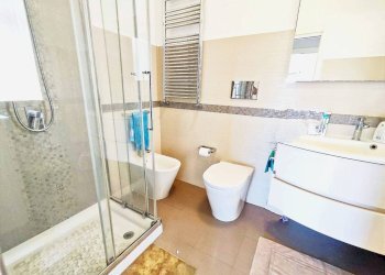 Bagno - Trilocale via Palermo, Catania - foto 15