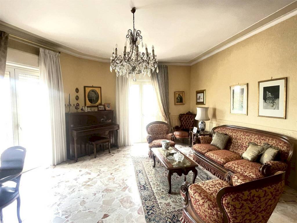 Soggiorno - Appartamento via del Bosco, Catania - foto 3