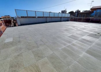 Terrazza sovrastante - Quadrilocale via Lorenzo Calanna, Valverde - foto 20