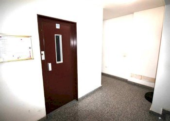 Ascensore - Quadrilocale via Claudio Arezzo, Catania - foto 2