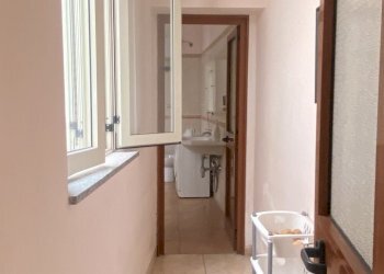 IMG_3955.jpg - Villa Via Spirito Santo 289, Reggio di Calabria - photo 15