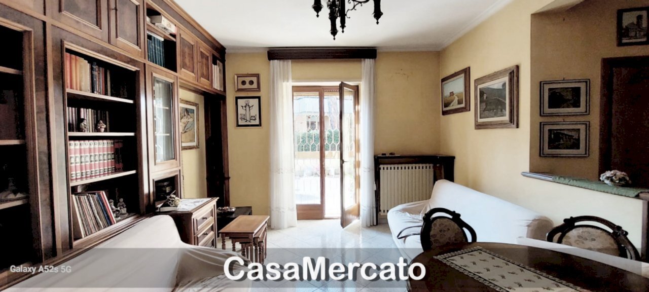 b2.jpg - Trilocale Viale San Bartolomeo, Grottaferrata - foto 3