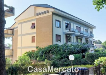 1e.jpg - Trilocale Viale San Bartolomeo, Grottaferrata - foto 1