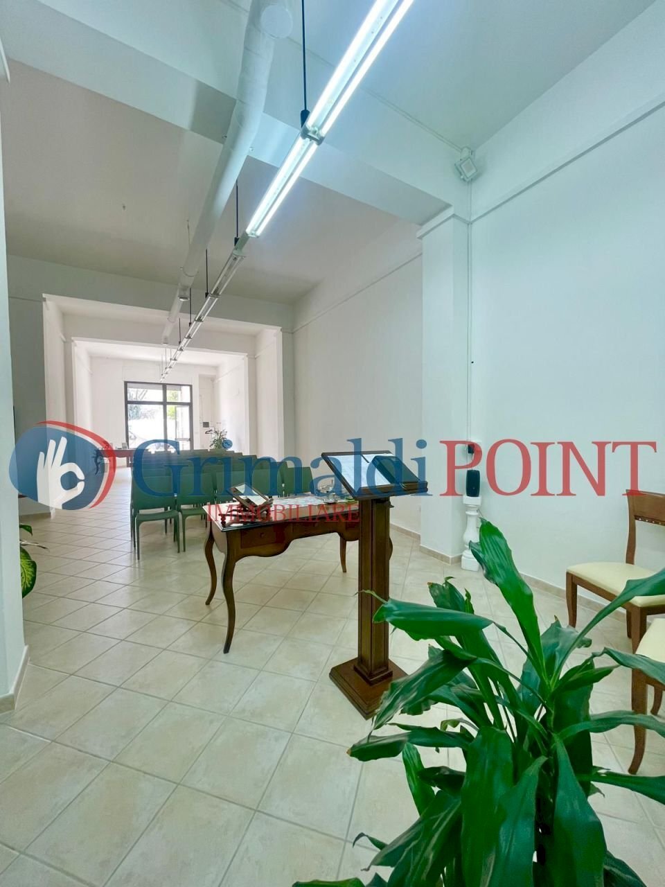 WhatsApp Image 2024-08-01 at 18.40.28 (4)_risultat - Locale Commerciale Via Lazio 21A, Lecce - foto 1