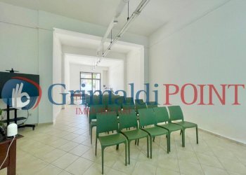 WhatsApp Image 2024-08-01 at 18.40.29 (2)_risultat - Commercial Premises Via Lazio 21A, Lecce - photo 12
