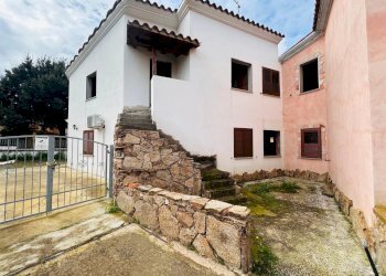 Trilocale Torpè - foto 1