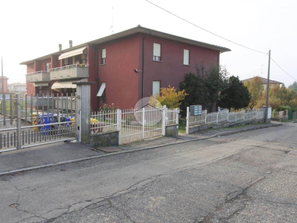 Three-room apartment Via Primo Maggio, Lesignano de' Bagni - photo 1