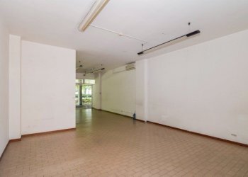 Shop Reggio nell'Emilia - photo 3