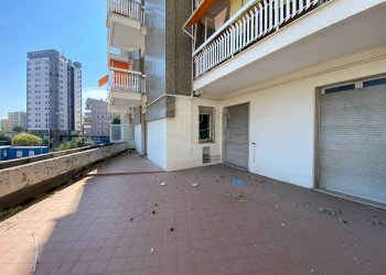 Appartamento Piazza Maestri dell'Artigianato, Savona (zona Centro) - foto 4