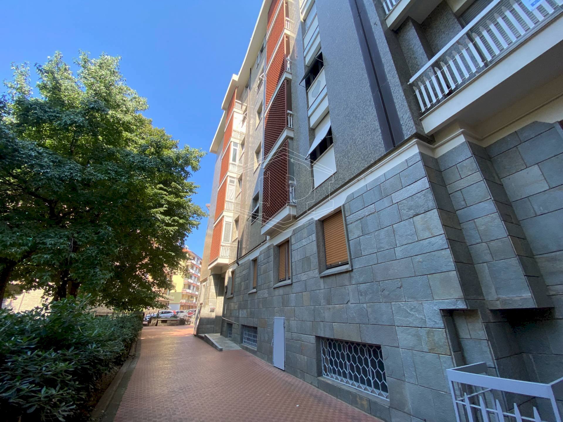 Apartment Piazza Maestri dell'Artigianato, Savona (neighborhood Centro) - photo 2