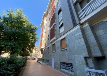 Appartamento Piazza Maestri dell'Artigianato, Savona (zona Centro) - foto 2