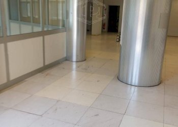 Locale Commerciale Via Scarpa, Savona (zona Centro) - foto 12