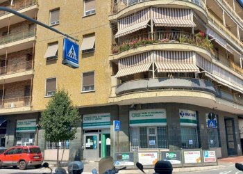 Commercial Premises Corso Mazzini, Albisola Superiore - photo 1