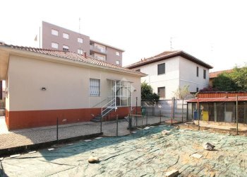 Villa Via Ippolito Nievo, Rho - foto 3