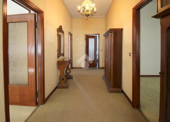 Villa Via Ippolito Nievo, Rho - foto 10