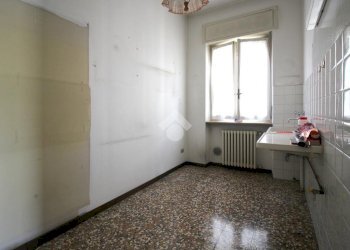 Villa Via Ippolito Nievo, Rho - foto 12