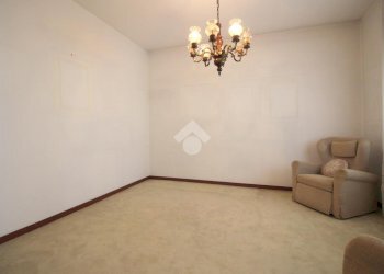 Villa Via Ippolito Nievo, Rho - foto 18