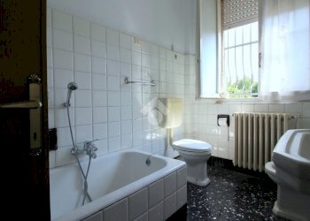 Villa Via Ippolito Nievo, Rho - foto 25