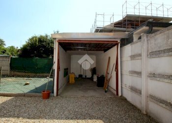 Villa Via Ippolito Nievo, Rho - foto 33