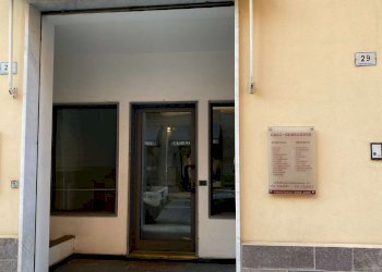 img_3264 - Negozio viale Hambury, 27, Alassio - foto 1